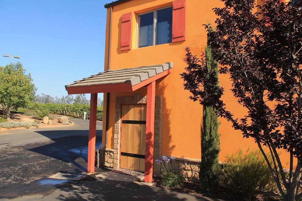 Cottonwood Winery, Santa Maria